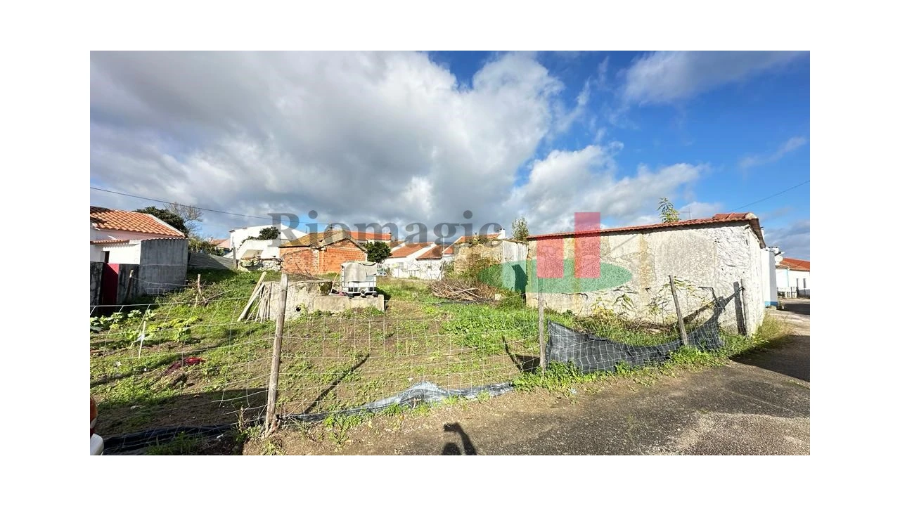 Terreno para Venda em Arrouquelas Foto 37