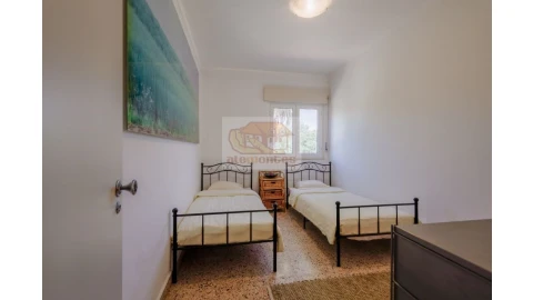 Quinta T9 para Venda em Grândola e Santa Margarida da Serra