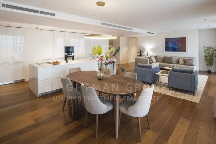 Apartamento T4 para Venda em Parque das Nações Foto 3