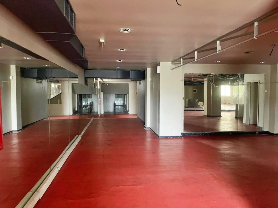 Loja para Arrendamento em Aldoar, Foz do Douro e Nevogilde Foto 7