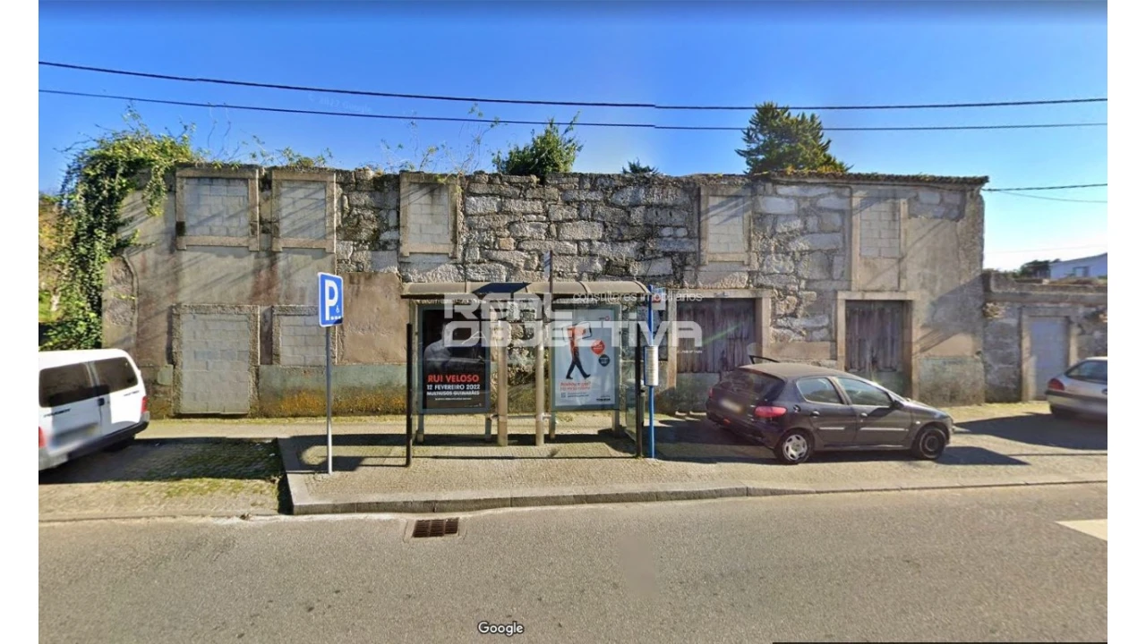 Terreno para Venda em Milheiros Foto 1