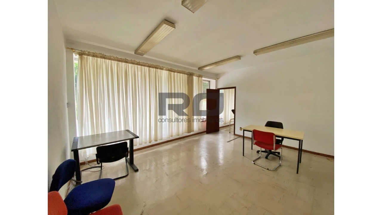 Armazém para Venda em Bougado (São Martinho e Santiago) Foto 19