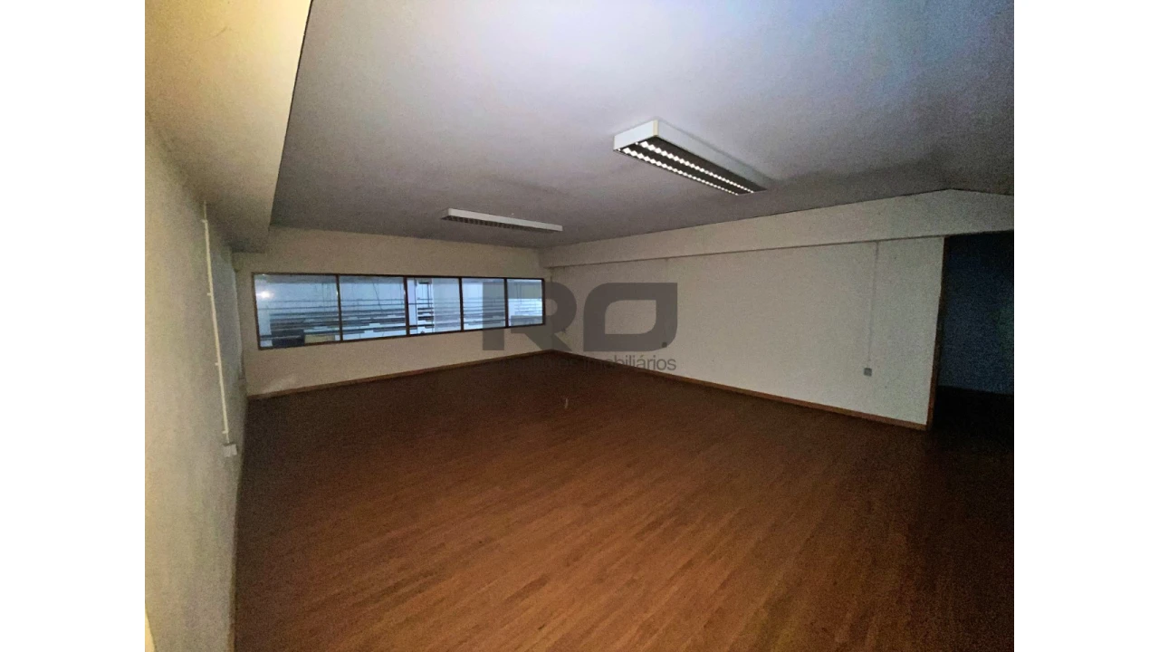 Armazém para Venda em Bougado (São Martinho e Santiago) Foto 27