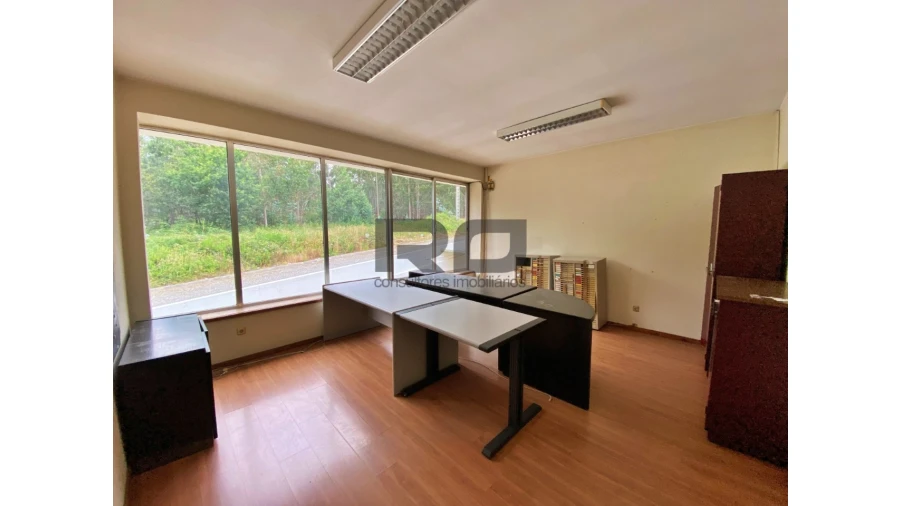 Armazém para Venda em Bougado (São Martinho e Santiago) Foto 20