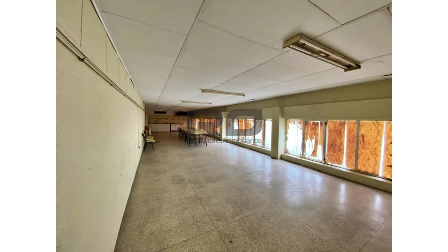 Armazém para Venda em Bougado (São Martinho e Santiago) Foto 23