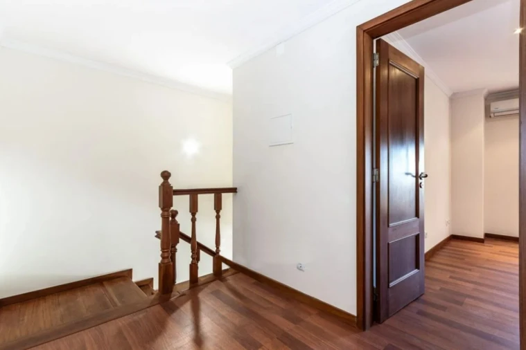 Moradia T3 para Venda em Branca Foto 14