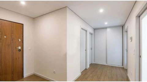 Apartamento T3 para Venda em Aldoar, Foz do Douro e Nevogilde