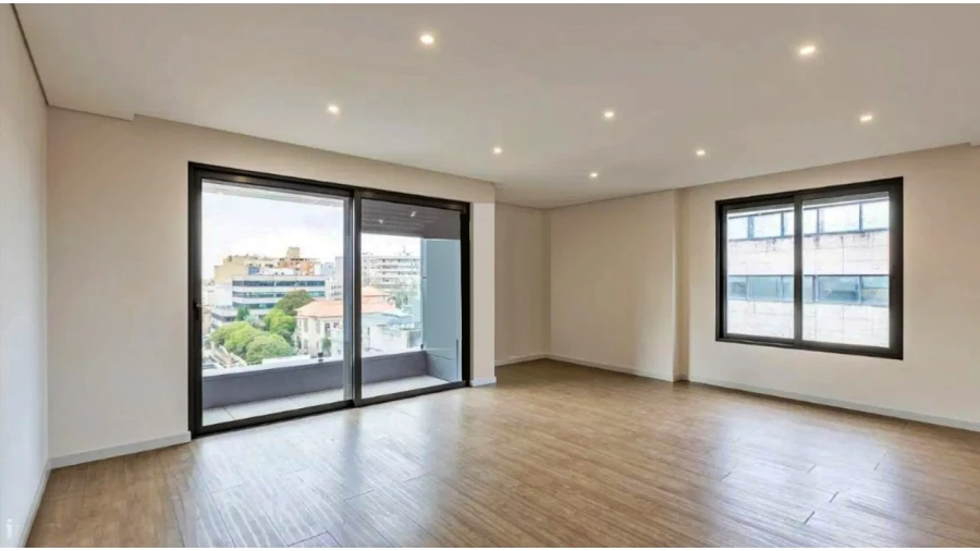 Apartamento T3 para Venda em Aldoar, Foz do Douro e Nevogilde Foto 2
