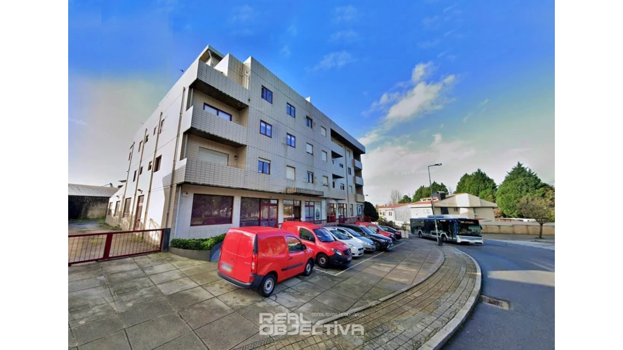 Loja para Arrendamento em São Mamede de Infesta e Senhora da Hora Foto 3