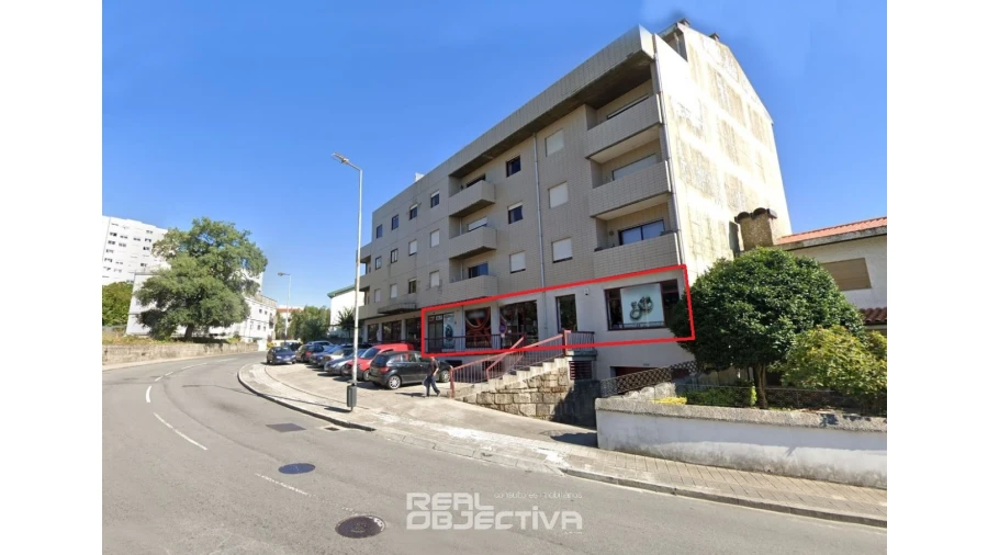 Loja para Arrendamento em São Mamede de Infesta e Senhora da Hora Foto 2