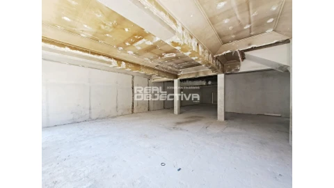 Loja para Arrendamento em Matosinhos e Leça da Palmeira