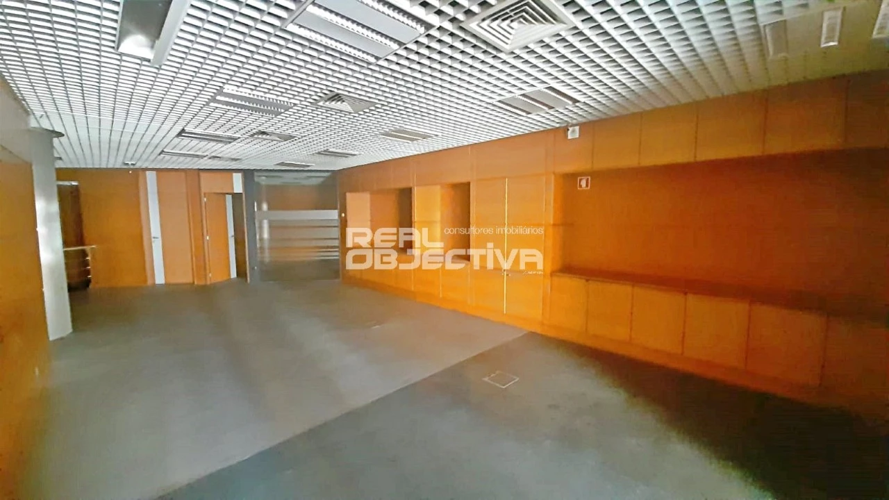 Loja para Venda em Paços de Ferreira Foto 2