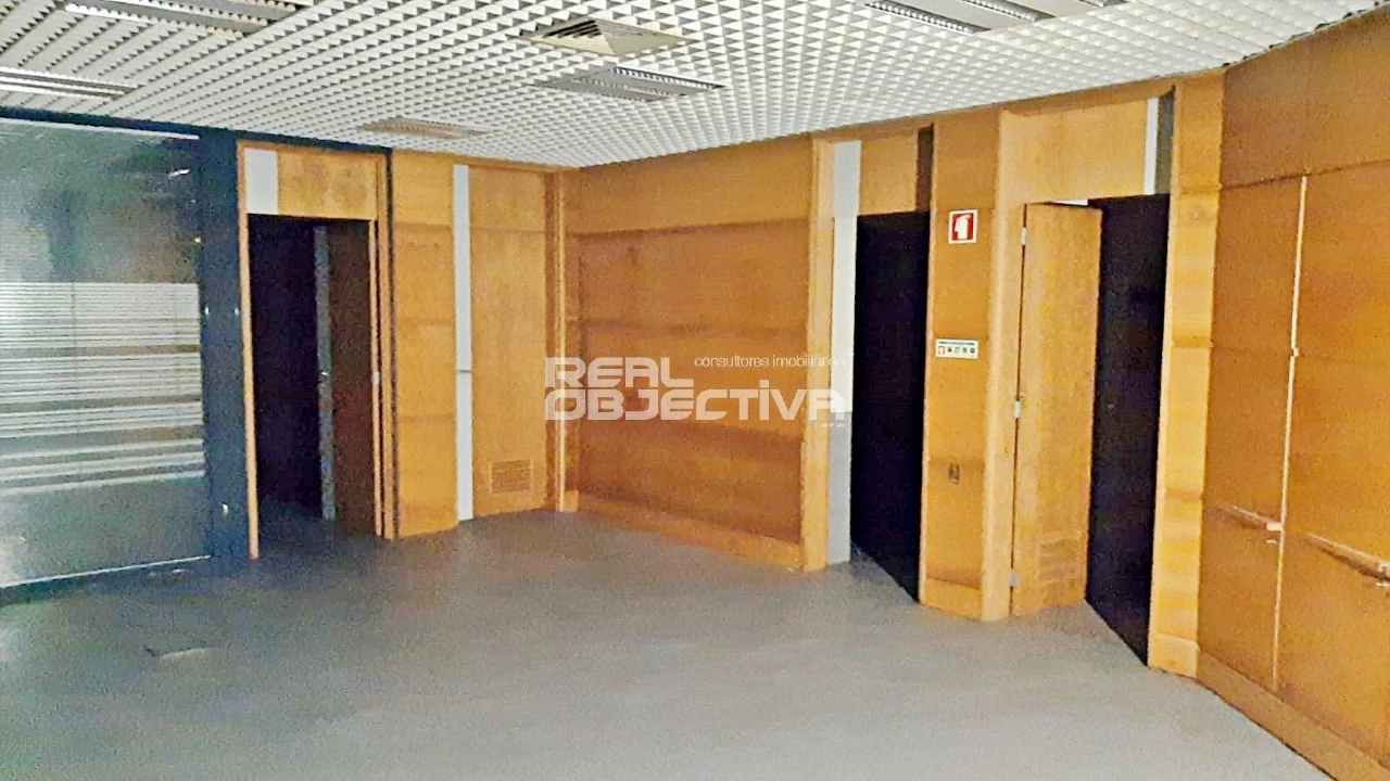 Loja para Venda em Paços de Ferreira Foto 4