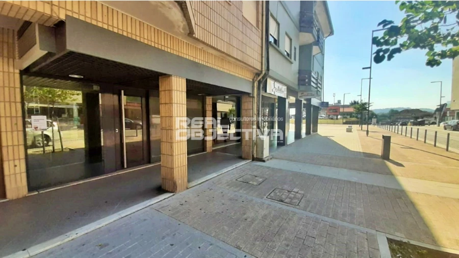 Loja para Venda em Paços de Ferreira Foto 7