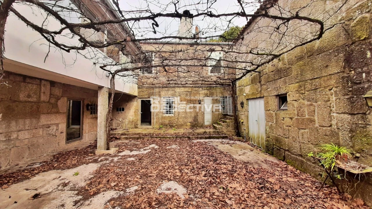 Quinta T6 para Venda em São Tomé de Negrelos Foto 30