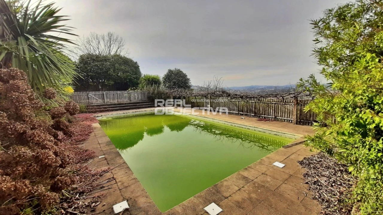 Quinta T6 para Venda em São Tomé de Negrelos Foto 36