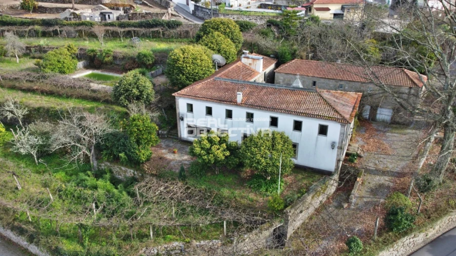 Quinta T6 para Venda em São Tomé de Negrelos Foto 2