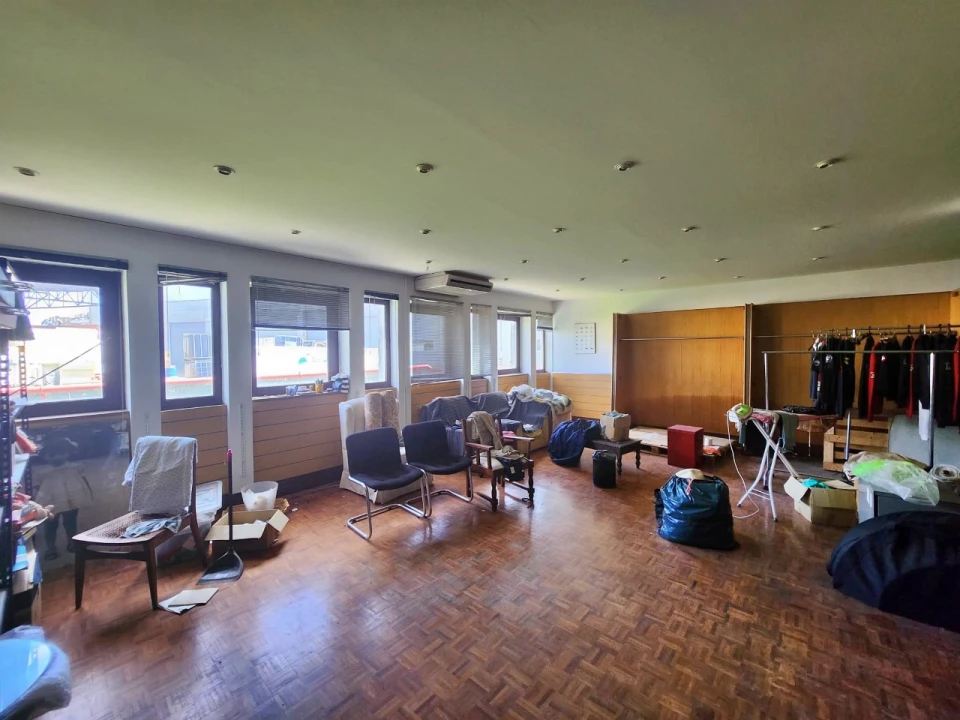 Escritório para Venda em Custóias, Leça do Balio e Guifões Foto 2