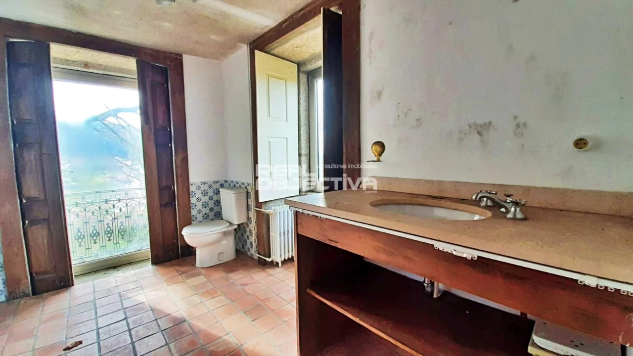 Moradia T6 para Venda em São Tomé de Negrelos Foto 20