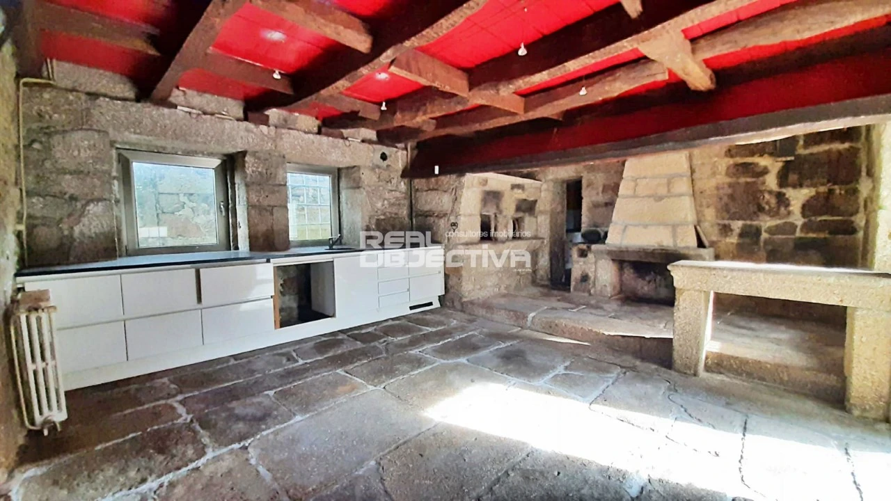 Moradia T6 para Venda em São Tomé de Negrelos Foto 21