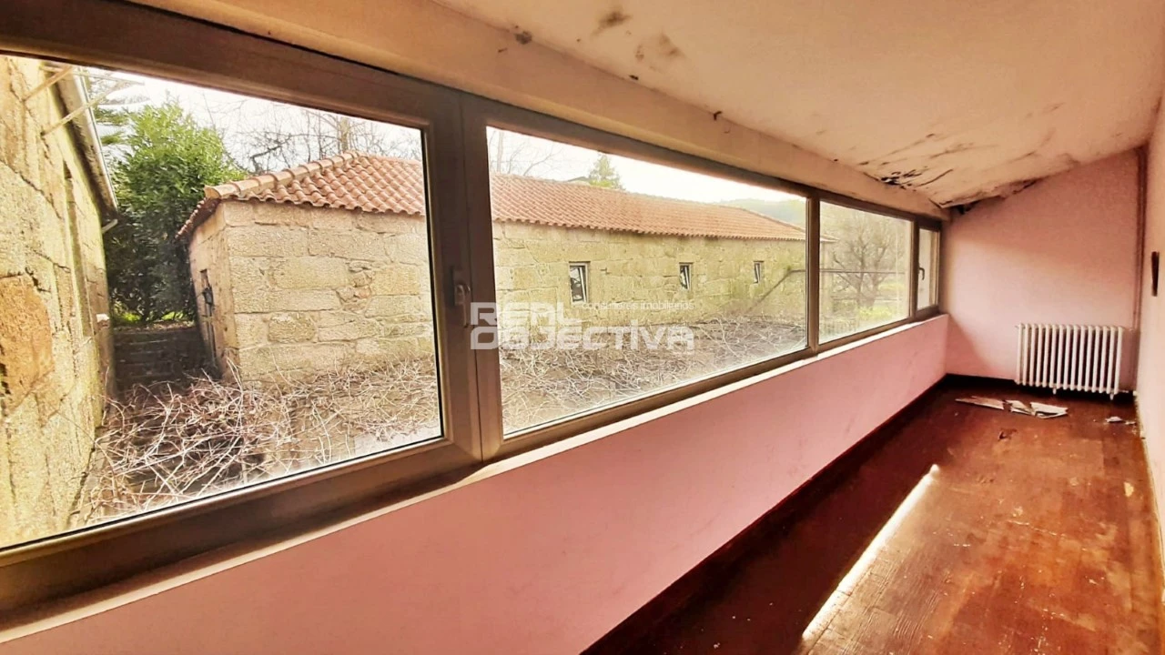 Moradia T6 para Venda em São Tomé de Negrelos Foto 27