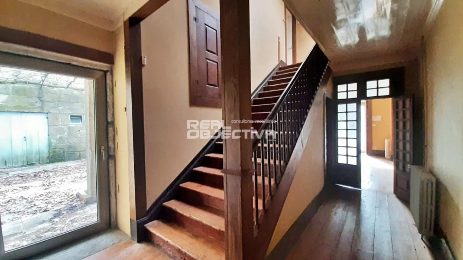 Moradia T6 para Venda em São Tomé de Negrelos Foto 12