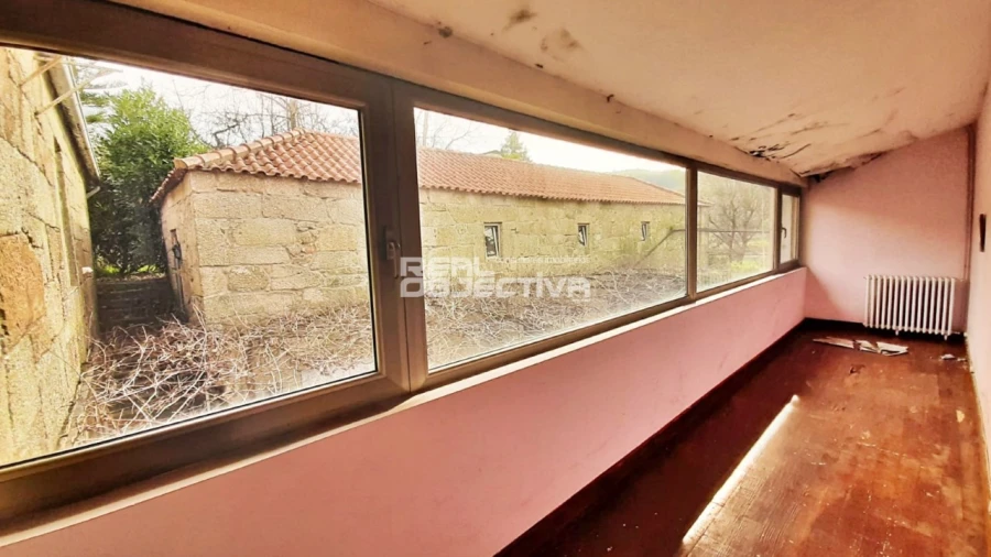 Moradia T6 para Venda em São Tomé de Negrelos Foto 27