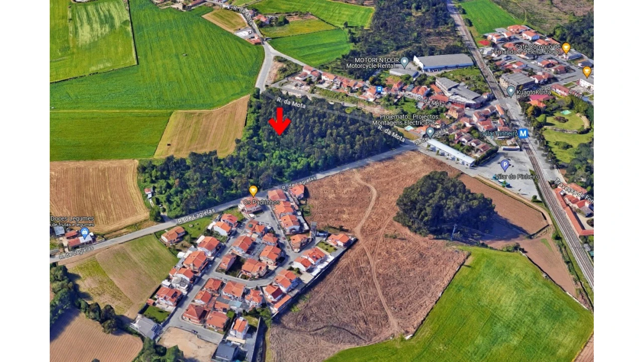 Terreno para Venda em Aveleda Foto 1