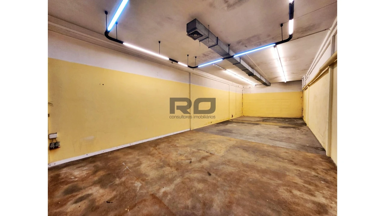 Loja para Arrendamento em Cedofeita, Santo Ildefonso, Sé, Miragaia, São Nicolau e Vitória Foto 7