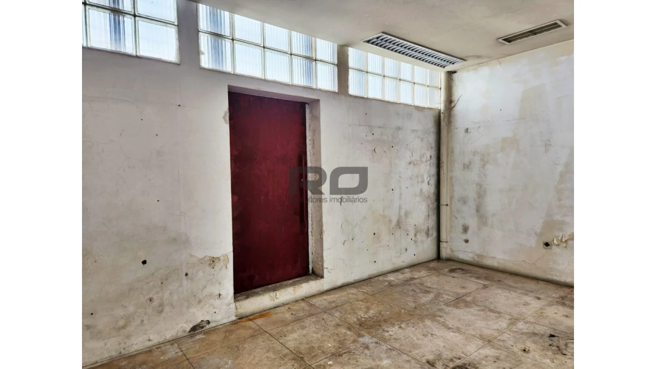 Loja para Arrendamento em Cedofeita, Santo Ildefonso, Sé, Miragaia, São Nicolau e Vitória Foto 17