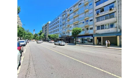 Loja para Arrendamento em Cedofeita, Santo Ildefonso, Sé, Miragaia, São Nicolau e Vitória