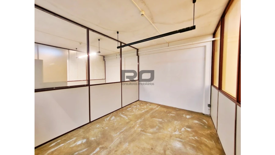 Loja para Arrendamento em Cedofeita, Santo Ildefonso, Sé, Miragaia, São Nicolau e Vitória Foto 12