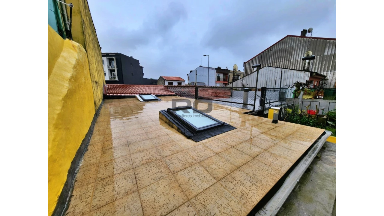 Moradia T2 para Venda em Campanhã Foto 18