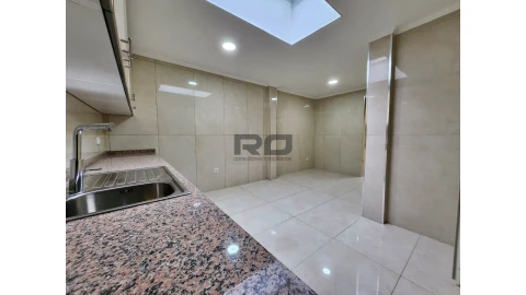 Moradia T2 para Venda em Campanhã