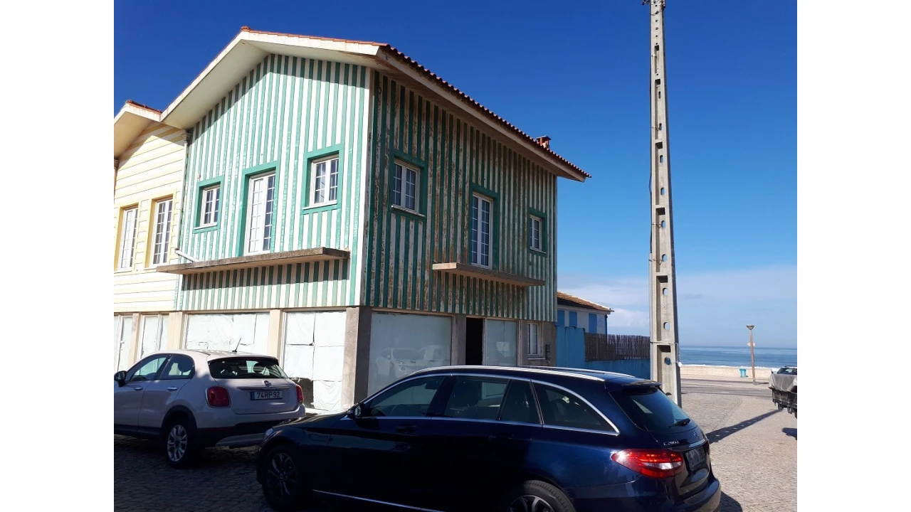 Loja para Arrendamento em Vieira de Leiria Foto 3