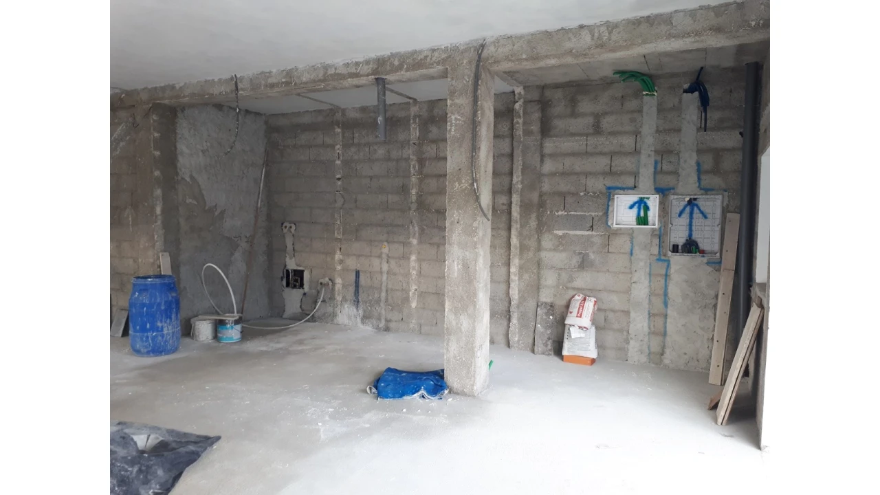 Loja para Arrendamento em Vieira de Leiria Foto 8