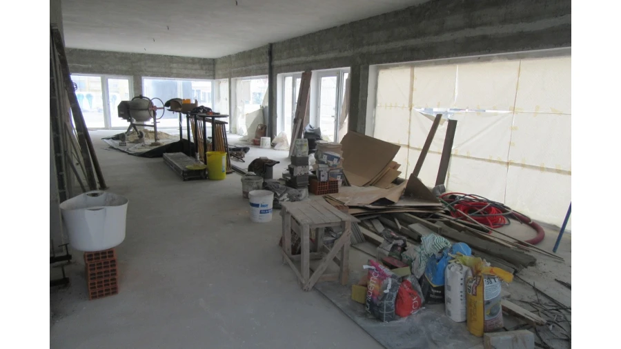 Loja para Arrendamento em Vieira de Leiria Foto 6