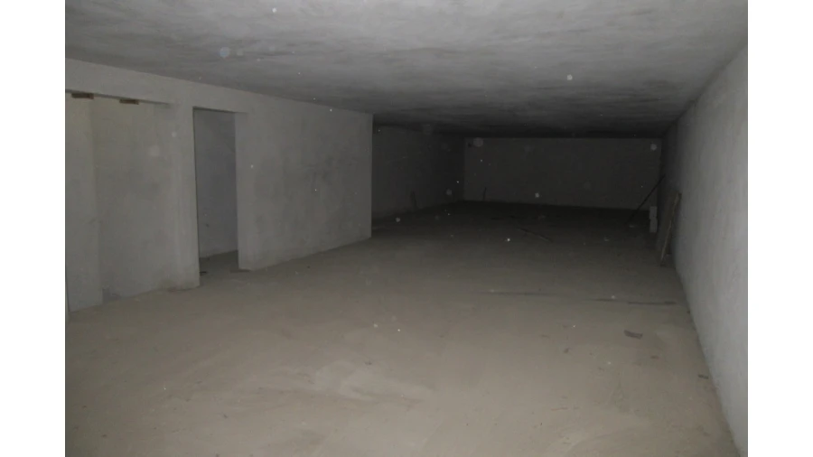 Loja para Arrendamento em Vieira de Leiria Foto 11