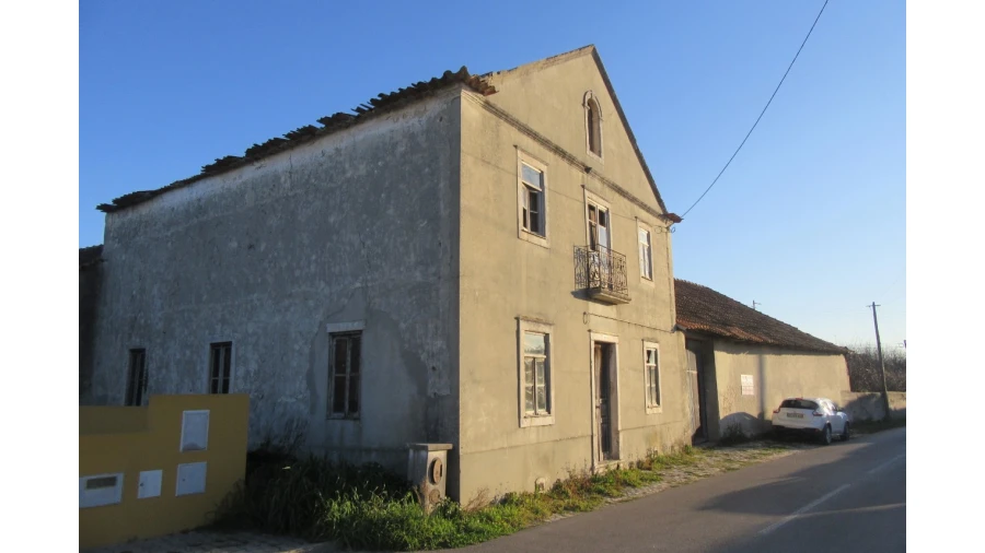 Moradia T4 para Venda em Monte Real e Carvide Foto 2