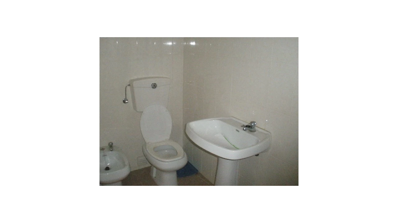 Loja para Venda em Monte Real e Carvide Foto 3