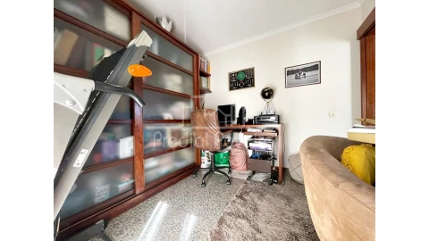 Apartamento T3 para Venda em Póvoa de Varzim, Beiriz e Argivai