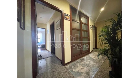 Apartamento T3 para Venda em Póvoa de Varzim, Beiriz e Argivai