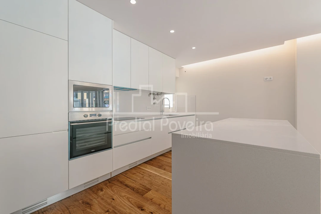 Apartamento T3 para Venda em Póvoa de Varzim, Beiriz e Argivai Foto 4