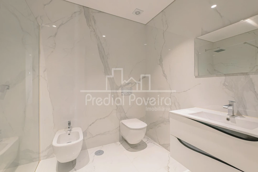 Apartamento T3 para Venda em Póvoa de Varzim, Beiriz e Argivai Foto 10