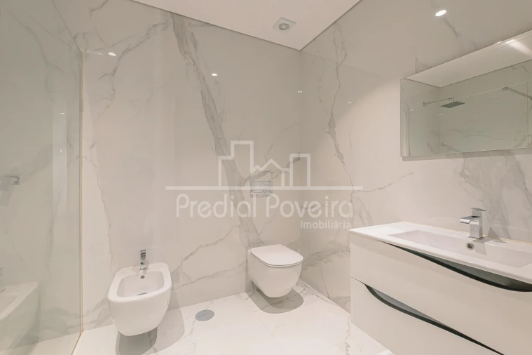 Apartamento T3 para Venda em Póvoa de Varzim, Beiriz e Argivai Foto 10