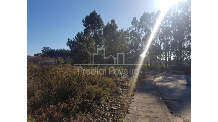 Terreno para Venda em Fradelos Foto 2
