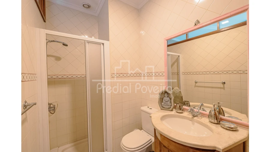 Quinta T4 para Venda em Balazar Foto 23