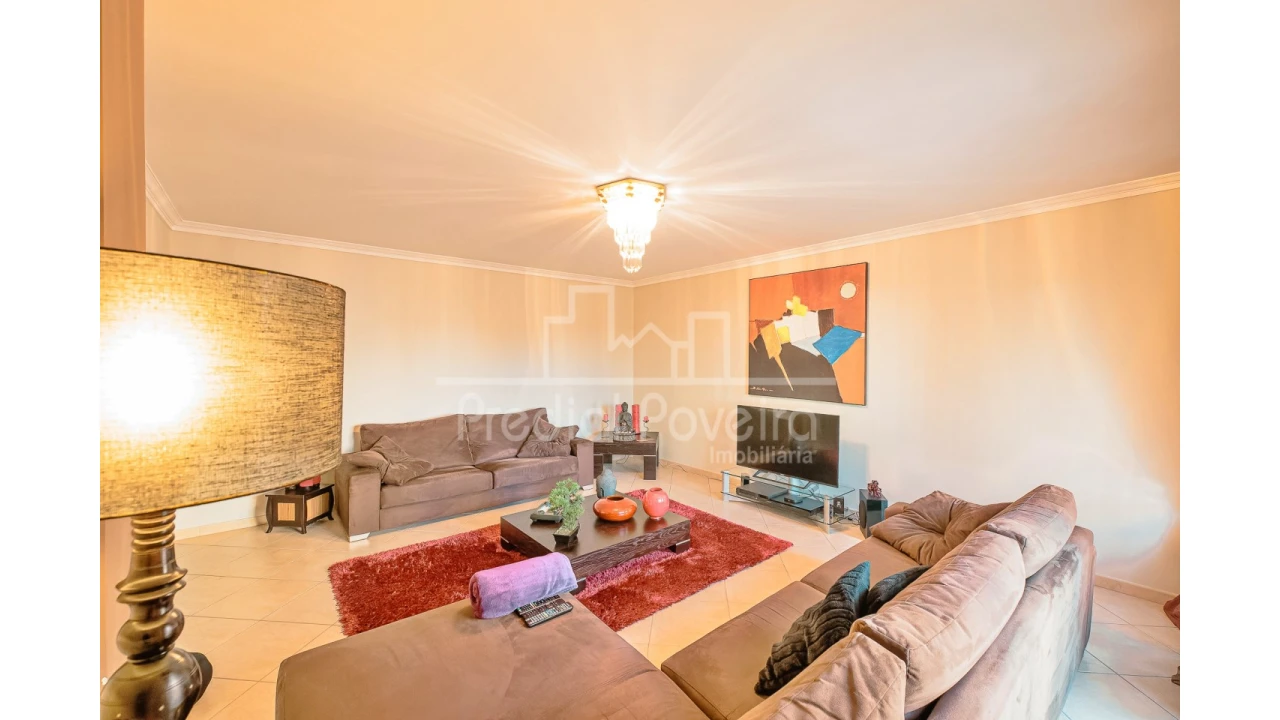 Apartamento T4 para Venda em Aver-O-Mar, Amorim e Terroso Foto 4