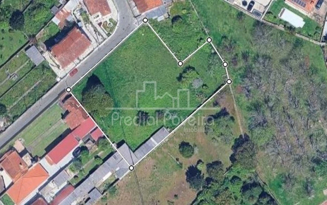 Terreno para Venda em Póvoa de Varzim, Beiriz e Argivai Foto 1