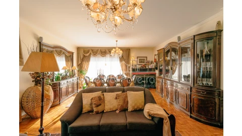 Apartamento T3 para Venda em Póvoa de Varzim, Beiriz e Argivai